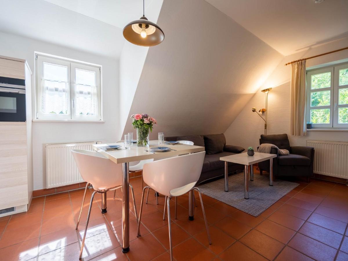Feriendorf Rugana - Klassik Appartement Mit 1 Schlafzimmer B21 Dranske Bagian luar foto